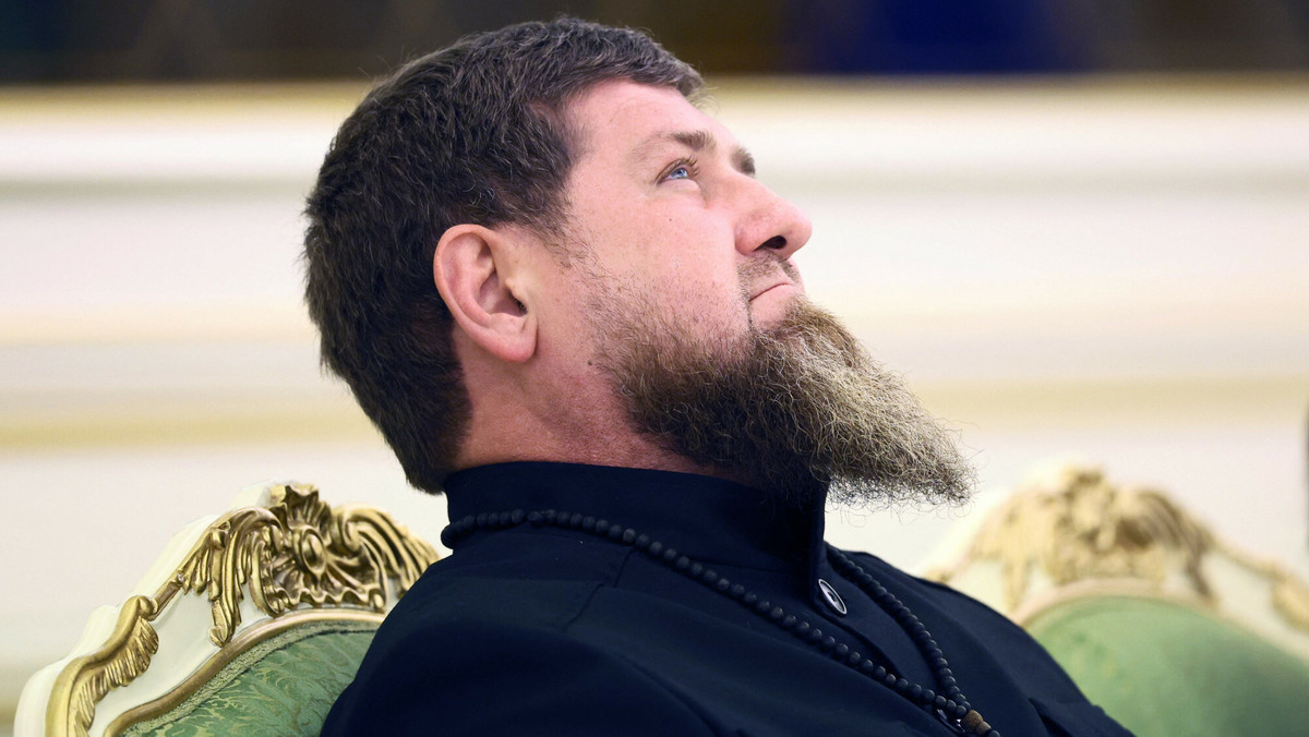 Coraz gorszy stan zdrowia Ramzana Kadyrowa. Oto kto może go zastąpić