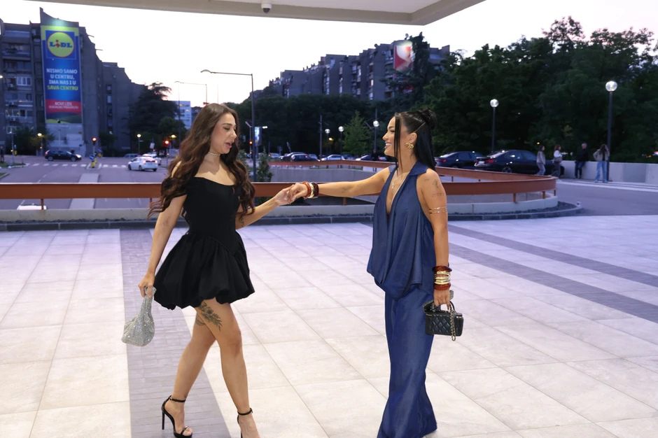 Teodora Džehverović i Sanja Vučić
