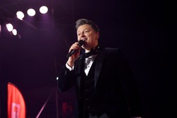 Rafał Brzozowski zostanie gwiazdą Polsatu? "Obiecali mu złote góry"