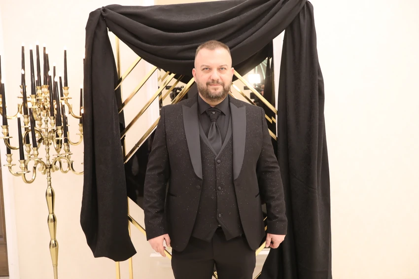 Punoletstvo sina Borka Radivojevića