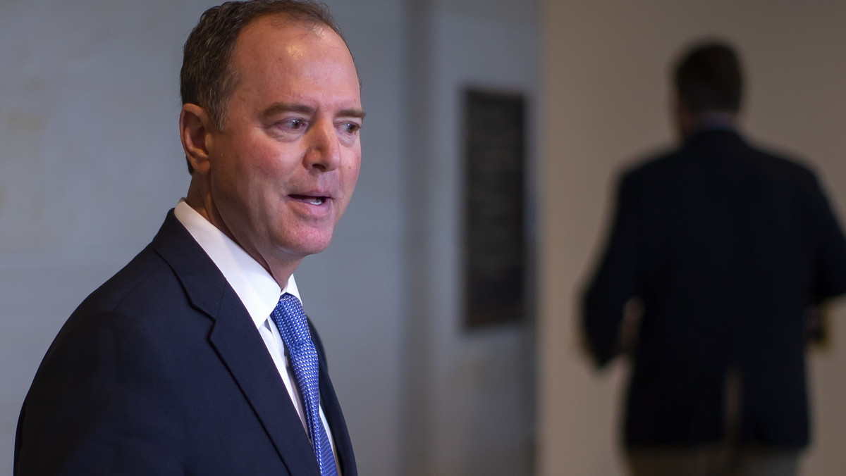 Szef komisji wywiadu Izby Reprezentantów USA Adam Schiff podkreślił dziś, że Donald Trump nie może wykorzystywać urzędu do zmuszania zagranicznych przywódców, by śledzili jego oponentów. Odniósł się do wypowiedzi prezydenta na temat Ukrainy i Chin.