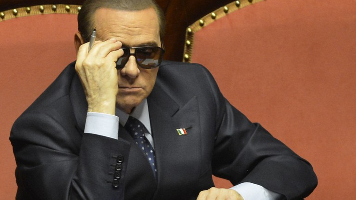 Były premier Włoch Silvio Berlusconi został skazany na 4 lata więzienia za oszustwa podatkowe - informuje TVN24. Wyrok wydał sąd apelacyjny.