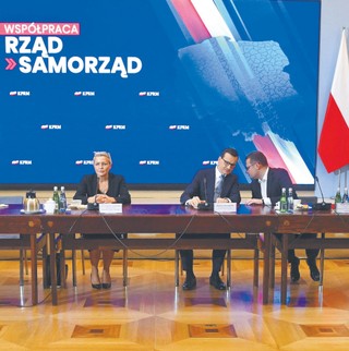 Podwyżki duże zamiast horrendalnych. Ile będzie kosztować rząd maksymalna cena prądu