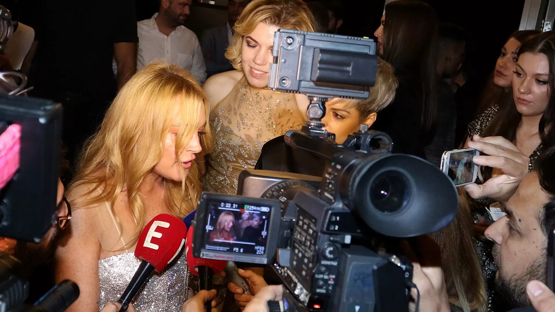 Lindsay Lohan otworzyła nocny klub w Grecji. Uchodźcy są tam mile widziani