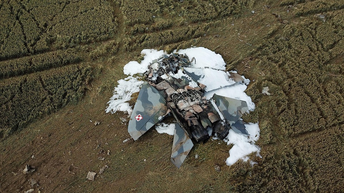 Polski pilot MiG-29 celował w pole, by nikogo nie zabić. Sąd sprawdzi najważniejszy dowód