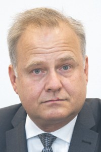 Artur Nowak -Far, wykładowca Szkoły Głównej Handlowej