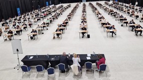 Wyniki egzaminów na aplikację adwokacką, radcowską i notarialną. Najlepiej wypadł Kraków i Białystok