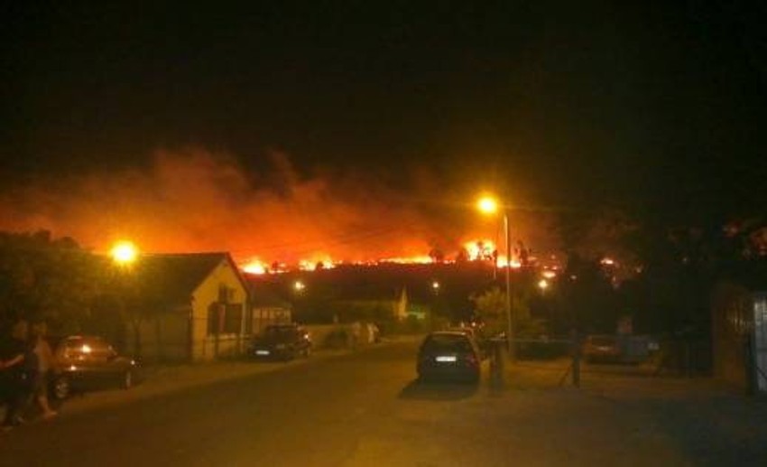 Gašenje požara na Gorici otežava izuzetno jak vetar