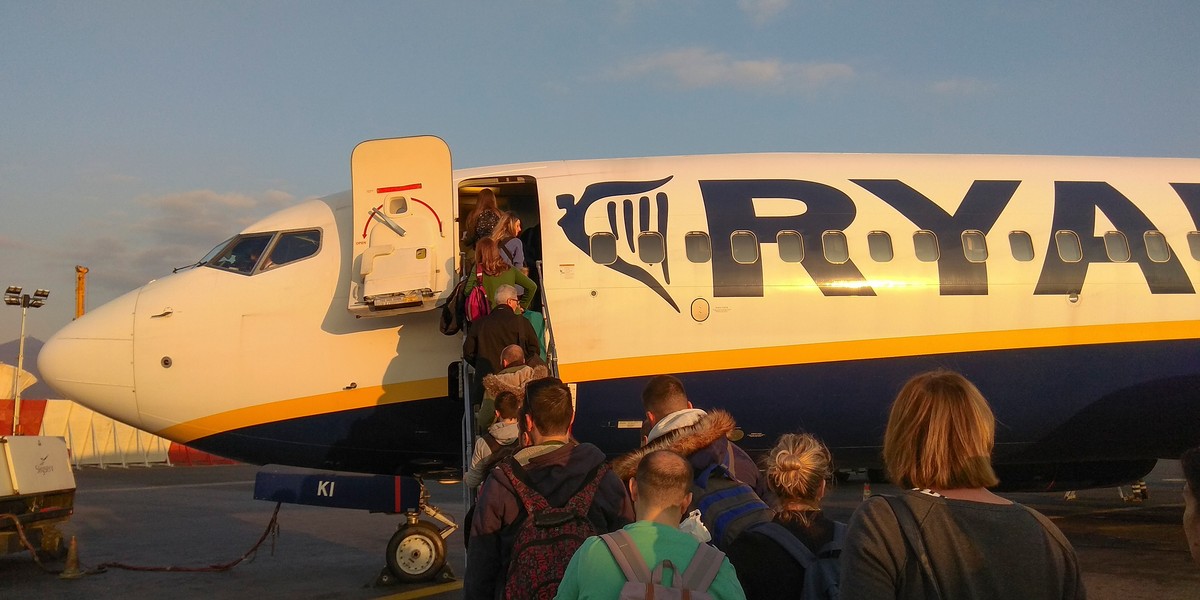 Ryanair szykuje się na batalię z Węgrami.