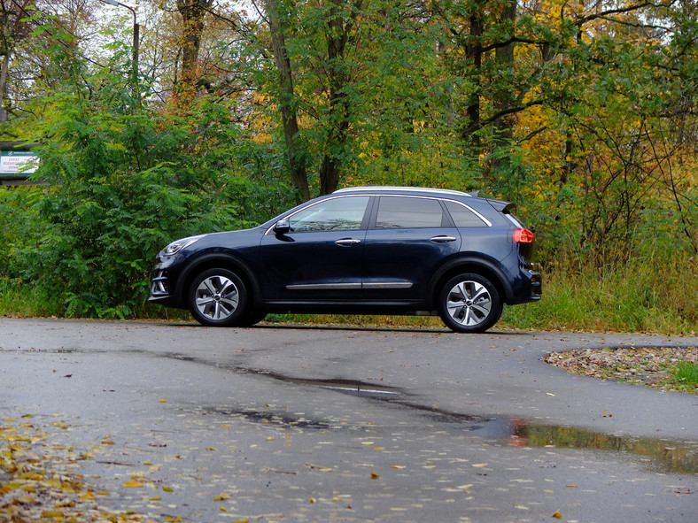 Kia e-Niro 64 kWh „L”