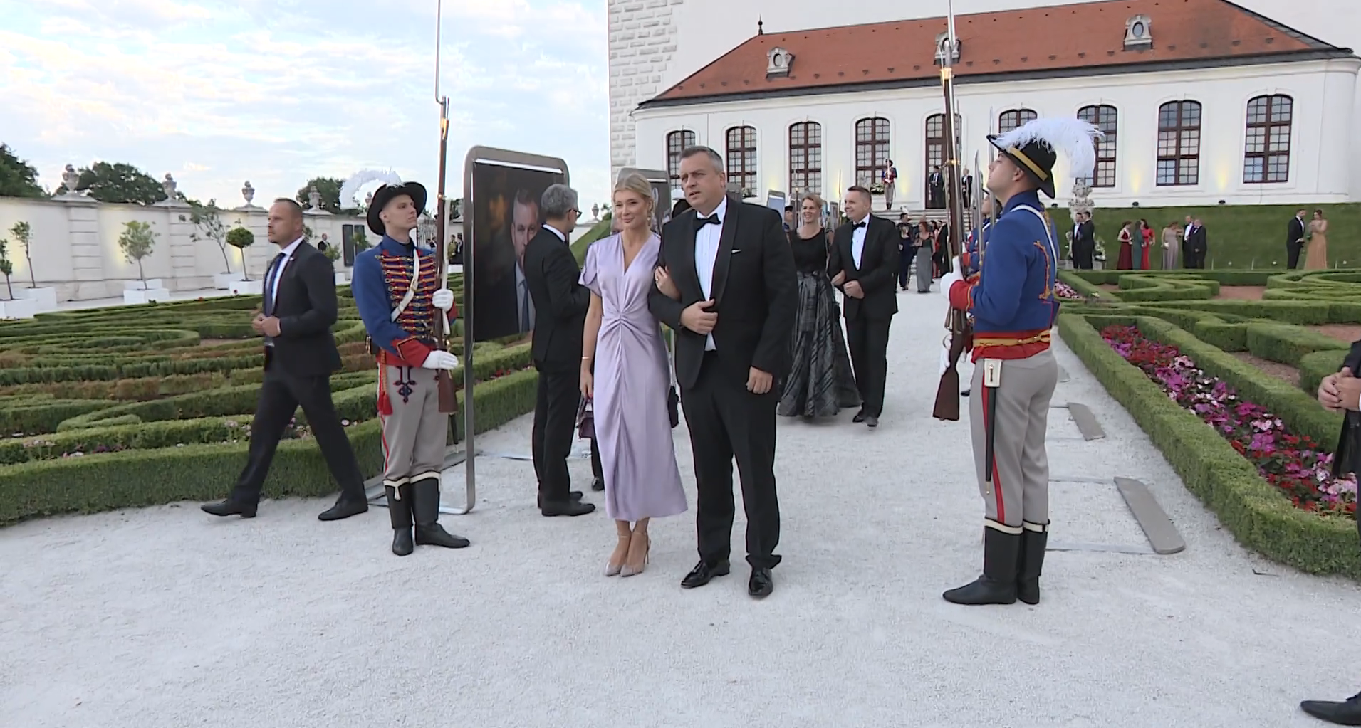 Andrej Danko a Sylvia Šulíková počas slávnostnej recepcie na Bratislavskom hrade.