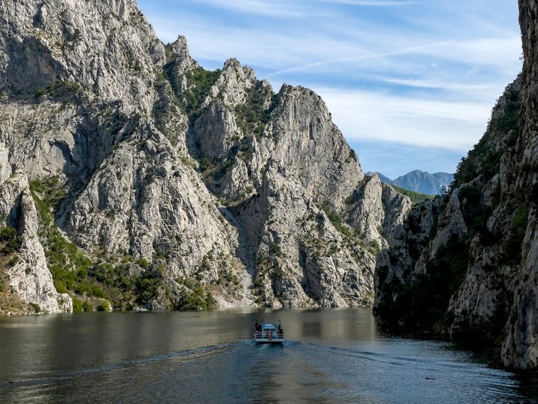 Jezioro Koman, Albania