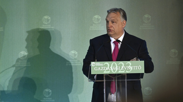 Orbán Viktor március 15-én Kiskőrösön tart ünnepi beszédet, ahol már pizzát is elneveztek róla / Fotó: MTI/Koszticsák Szilárd