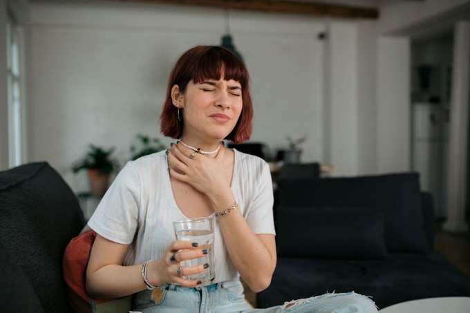 Be van rekedve és nehezen tud nyelni? Ezek lehetnek az okok