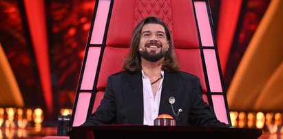 Tomasz Szczepanik w ogniu krytyki po pierwszym odcinku "The Voice Senior". Co oburzyło widzów?