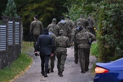 Poszukiwania Grzegorza Borysa. Zmarł nurek, który brał udział w akcji