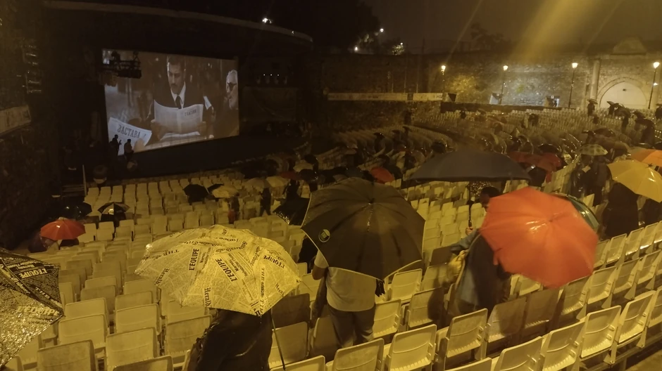 Projekcija filma Bilo jednom u Srbiji po nevremenu 