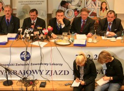 Lekarze: Niech prezydent namówi Tuska na spotkanie