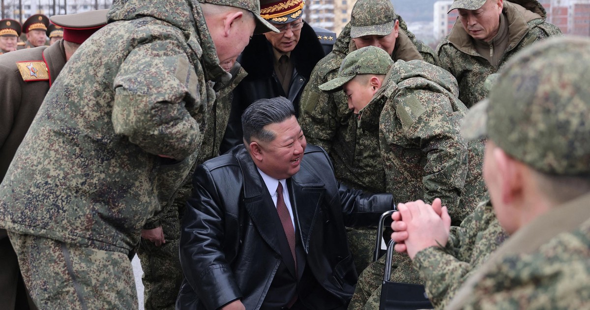 Kim Dzong Un powitał żołnierzy. Powrócili z wojny w Ukrainie.