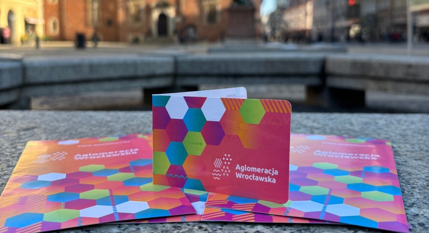 Program, prowadzony przez Stowarzyszenie Aglomeracja Wrocławska od 2022 roku, cieszy się niesłabnącą popularnością. W tym roku dla mieszkańców przygotowano 80 000 Kart Aglomeracyjnych.