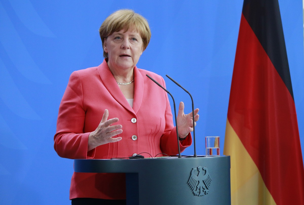 Angela Merkel, Merkel