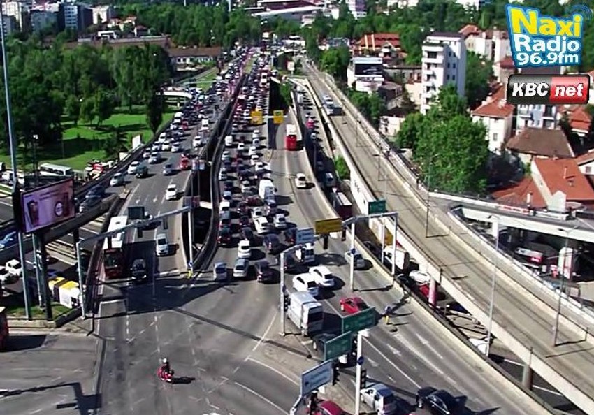 Autoput kod autokomande