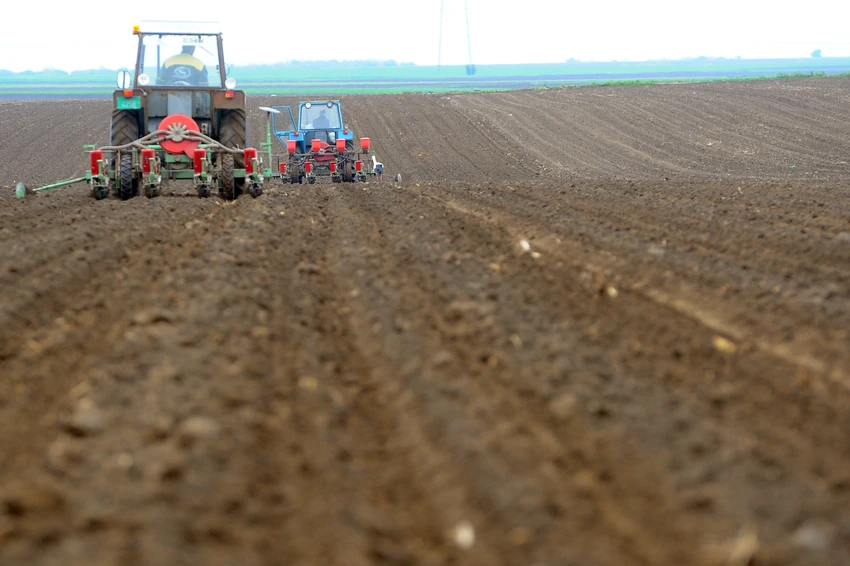 Posebno je naglasio da će mala gazdinstva ostati u fokusu državne podrške.