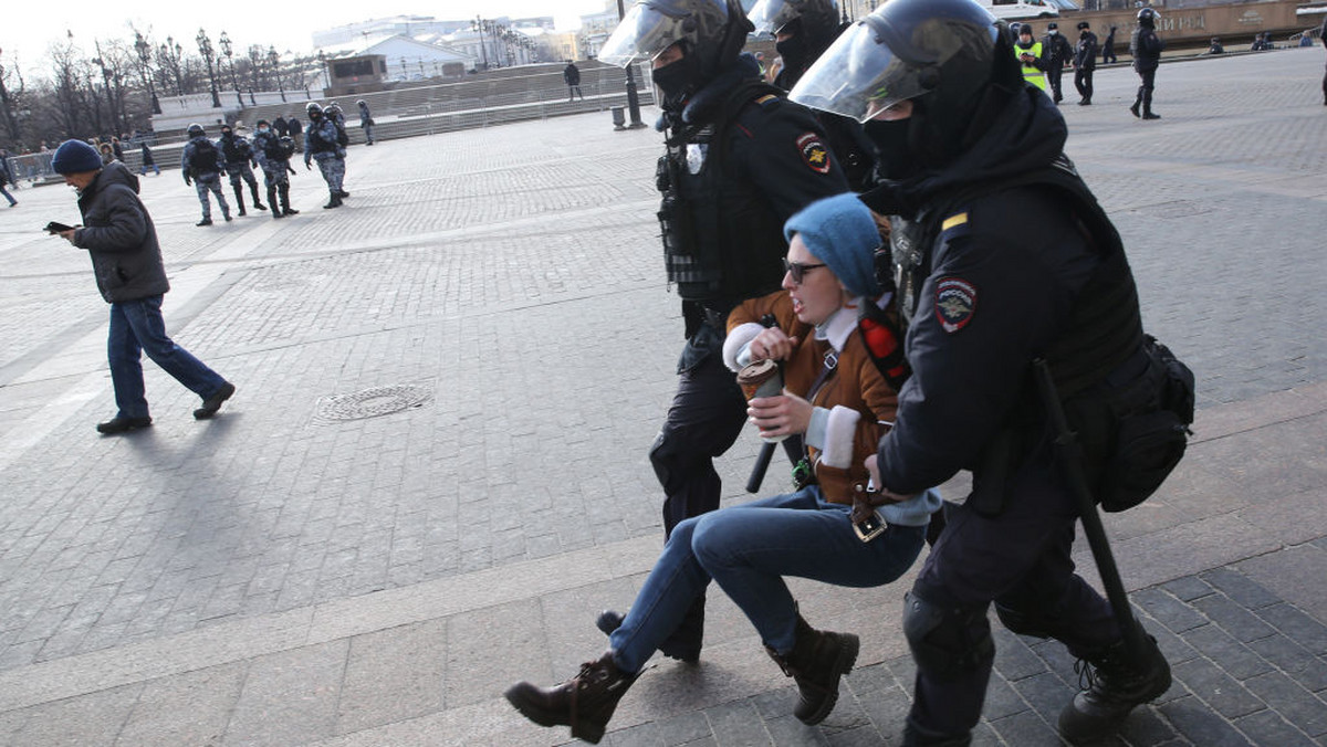 Wojna w Ukrainie. Protesty w Rosji. Rosyjskie kobiety protestują przeciwko wojnie