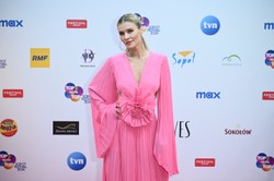 Joanna Krupa szuka miłości w sieci. Czy znalazła swoją drugą połówkę?