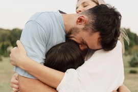 Oni ne daju da njihovim voljenima ZAFALI DLAKA S GLAVE, za njih LOJALNOST nije samo reč već i DELO: Ova 4 ZNAKA štite svoje ljude po svaku cenu