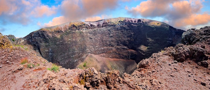 Krater vulkana Vezuv