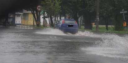 Ulewy przeszły nad Polską. Alarm przeciwpowodziowy!