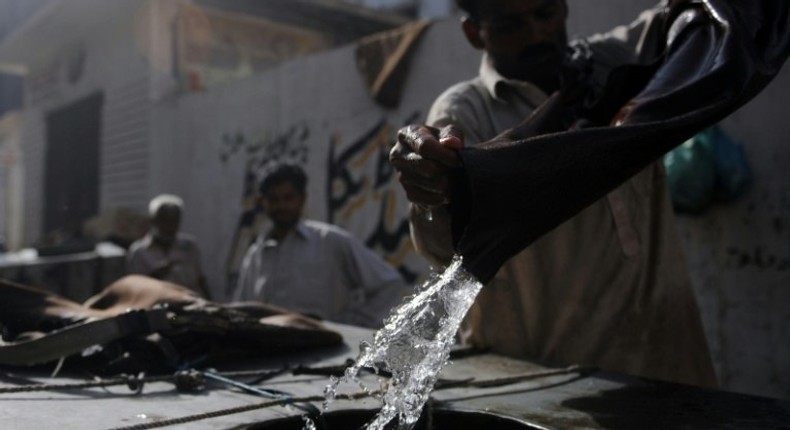 Experts warn Pakistan faces 'absolute water scarcity' by 2025