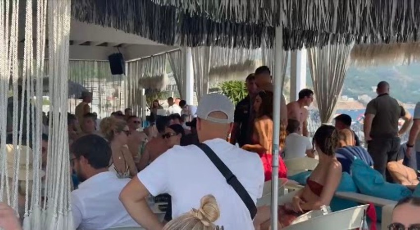 Prekinut nastup Dare Bubamare u Bečićima
