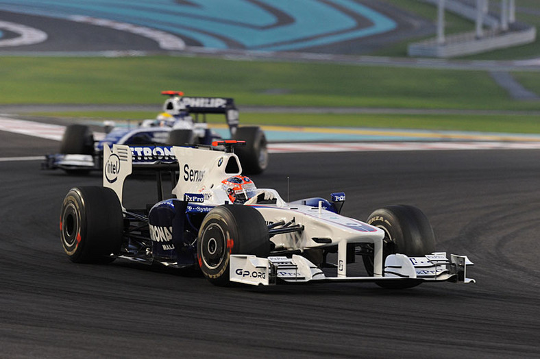 Grand Prix Abu Zabi 2009: czas pożegnań i rozstań (fotogaleria)