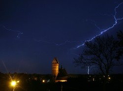 Burze na Mazurach. Chaos na kolei