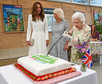 Kate Middleton na spotkaniu w Eden Project (na zdjęciu z Elżbietą II i Camillą Parker-Bowles)