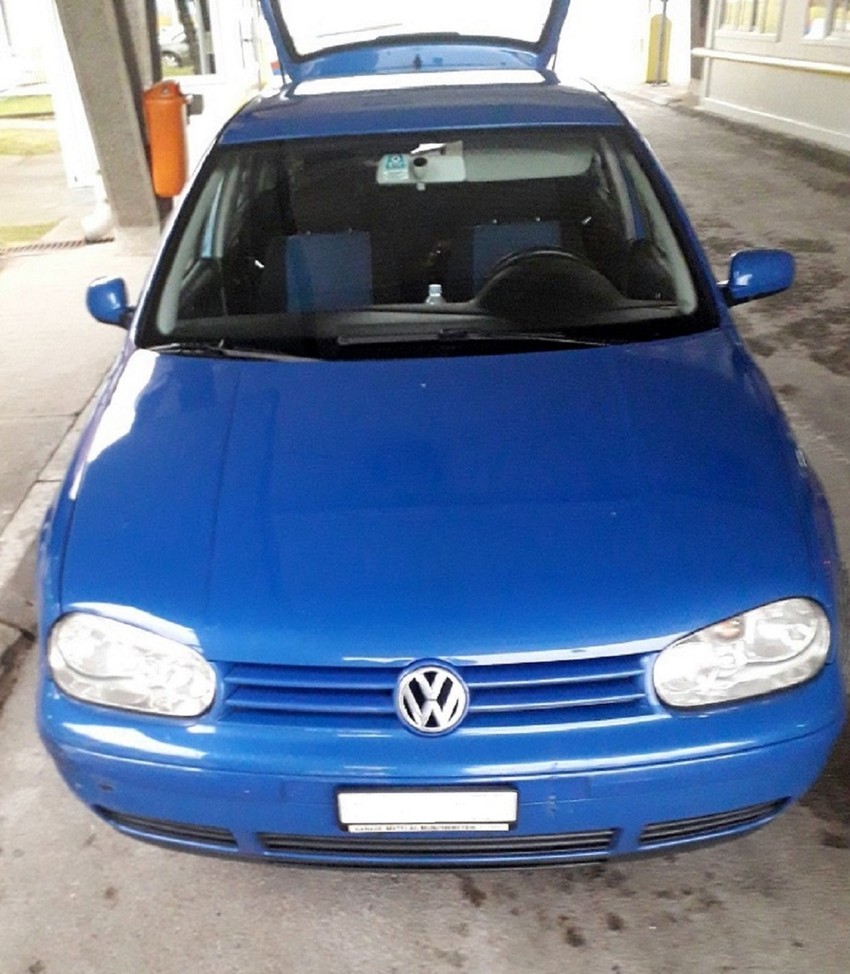 Automobil koji je vozio turski državljanin u čijim je patikama pronadjen hašiš