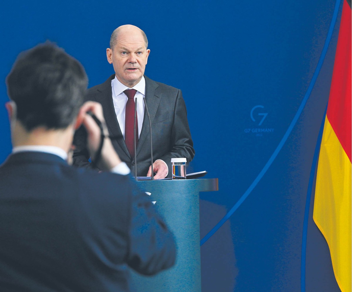 Decyzję ws. NS2 ogłosił wczoraj kanclerz Olaf Scholz