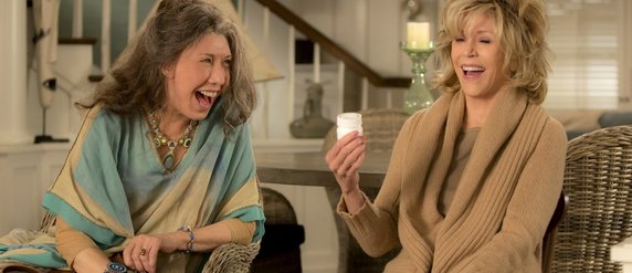 Lily Tomlin (Frankie Bergstein) i Grace Hanson (Jane Fonda) w serialu "Grace i Frankie"