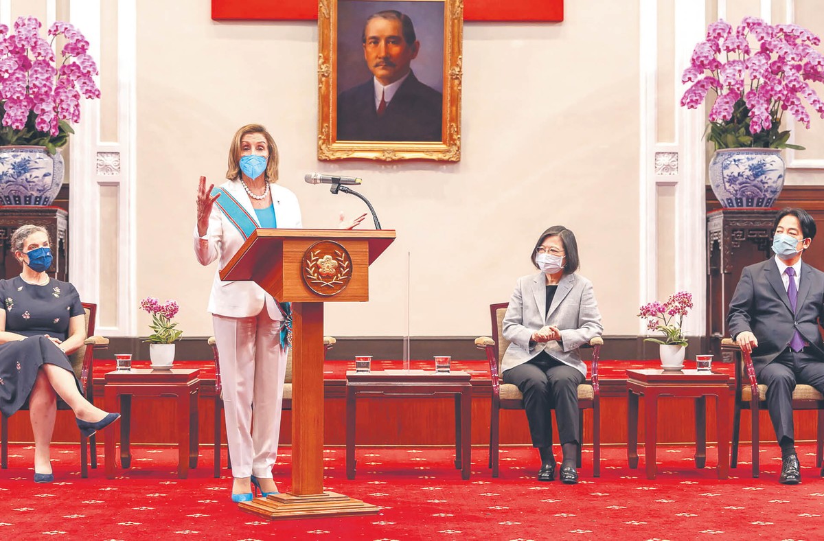 Od 25 lat ze strony USA Tajwanu nie odwiedził nikt wyższy polityczną rangą niż Nancy Pelosi