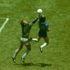 Maradonin gol rukom protiv Engleske jedan je od najčuvenijih pogodaka u istoriji Mundijala, a ove godine puni 40 godina | Foto: Getty Images