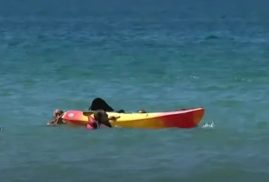 Predsednik Portugala pomaže ženama