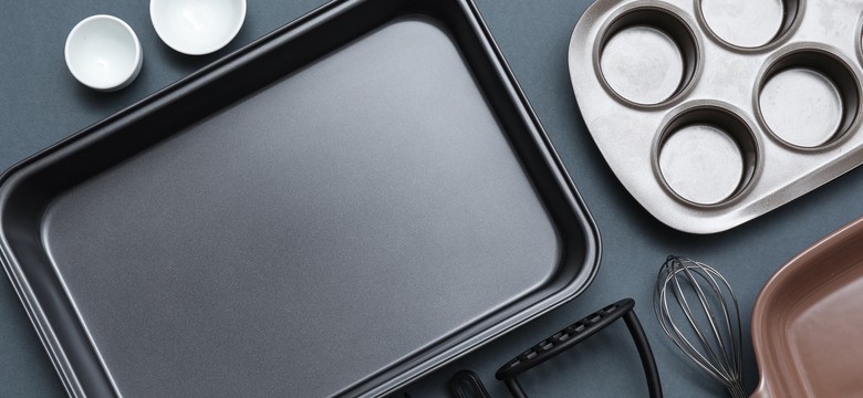 Jakie znaczenie ma kolor blachy do pieczenia? Niewiele osób to wie