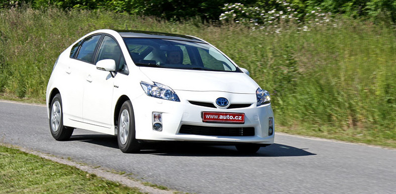 Japan Car of the Year 2009-2010 dla Toyoty Prius