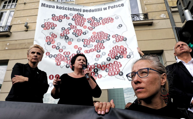 Mapa pedofilii w polskim Kościele. PiS: To jest zadanie dla wymiaru sprawiedliwości