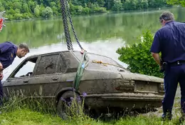 Po 35 latach wyłowili BMW z rzeki. Niemiecka policja ma z nim nie lada problem