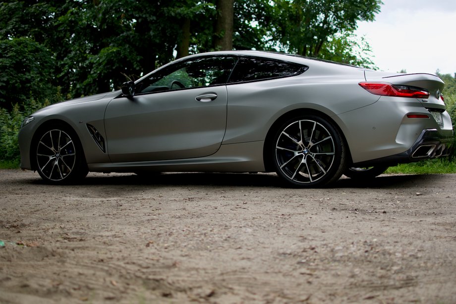 BMW M850i