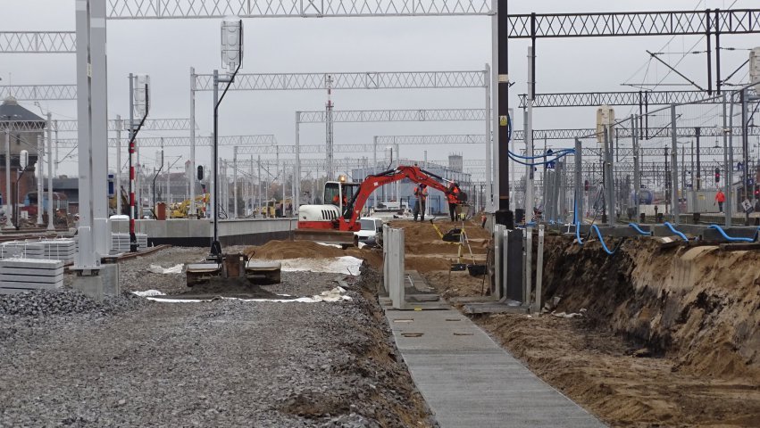 Stacja Olsztyn Główny. Rozrasta się tunel na Zatorze [ZDJĘCIA]