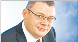 Piasecki: Nowy zarząd PKP – dobra ekipa dla złej firmy. Czy podoła?